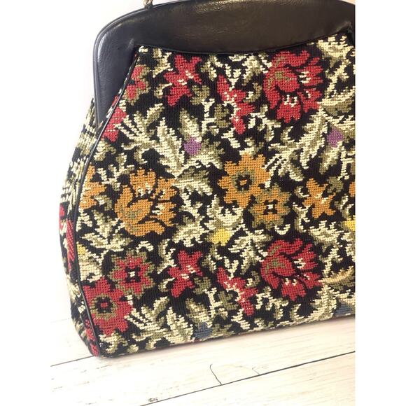 Vtg 70's FLORAL Embroidered Hand Bag Purse HIPPIE FLOWER MoD KISS LOCK Satchel - Picture 4 of 8